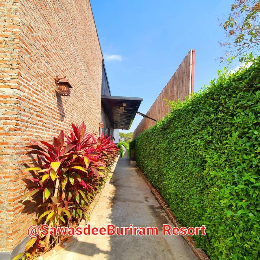 Sawasdee​ Buriram​ Resort Exterior foto