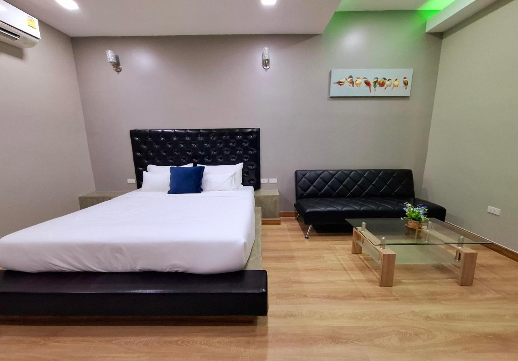 Sawasdee​ Buriram​ Resort Quarto foto